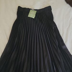 Chic Gray Maxi Pleated Skirt for Work